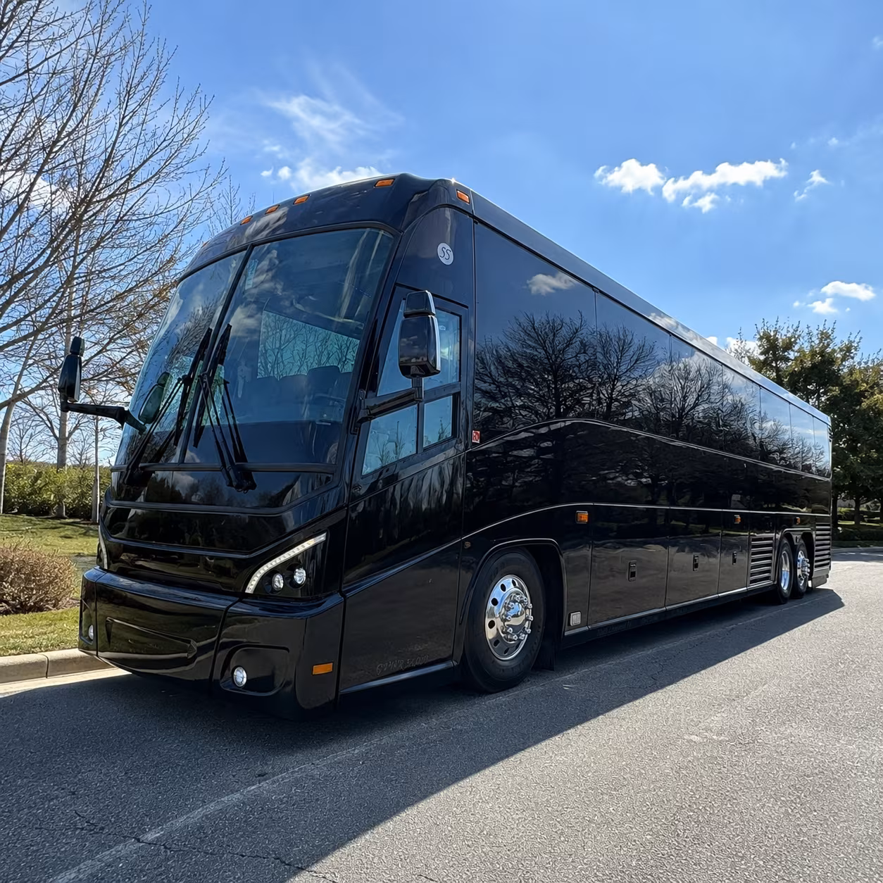 book a charter bus to gillette stadium amica mutual pavilion and rhode island s biggest venues